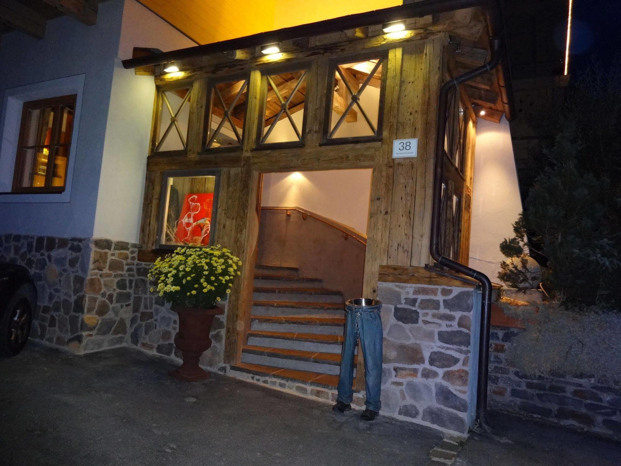Apart Hotel San Antonio St. Anton am Arlberg Eksteriør bilde