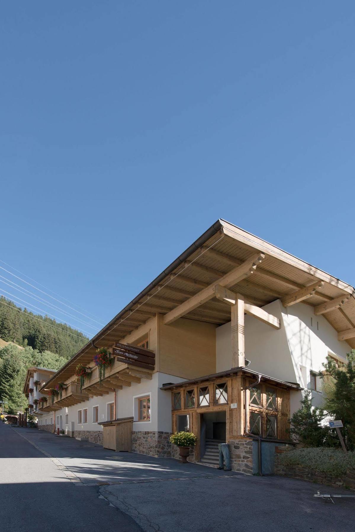 Apart Hotel San Antonio St. Anton am Arlberg Eksteriør bilde